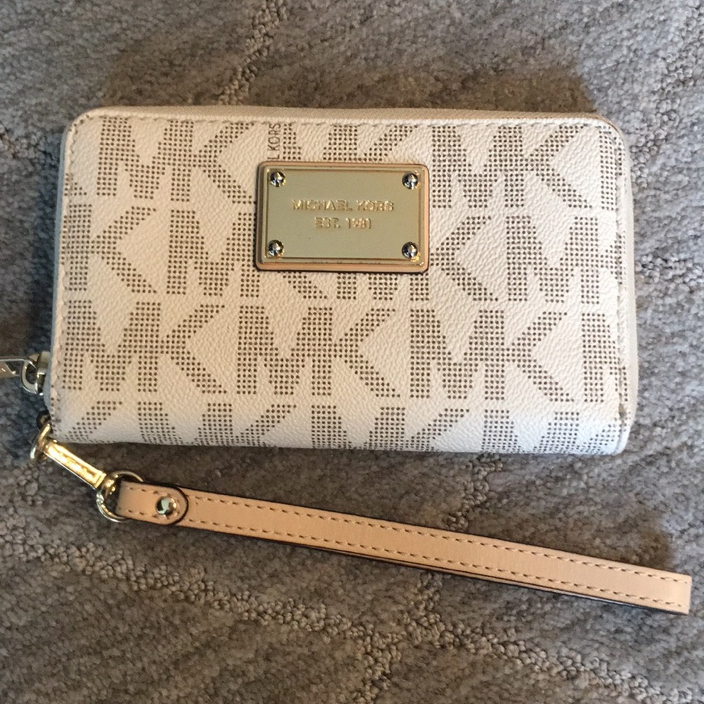Michael Kors wallet